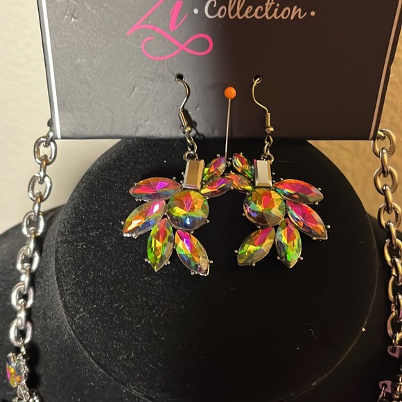 Paparazzi Zi Collection Necklace and Earring set. Brand new/never worn. - Picture 2 of 3